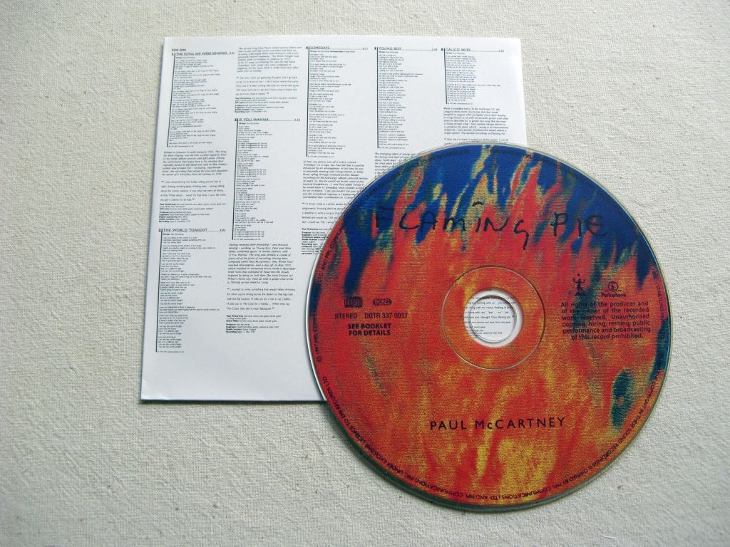 CDLP Beatles Family. Paul McCartney. Flaming Pie. 1996. - фото фото фото 2