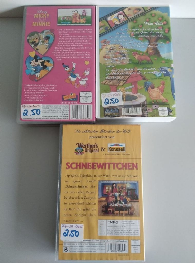 ВІДЕОКАСЕТИ VHS Оригінал Німеччина / Disney / Казки німецькою мовою   (3 шт.) - фото фото фото 1