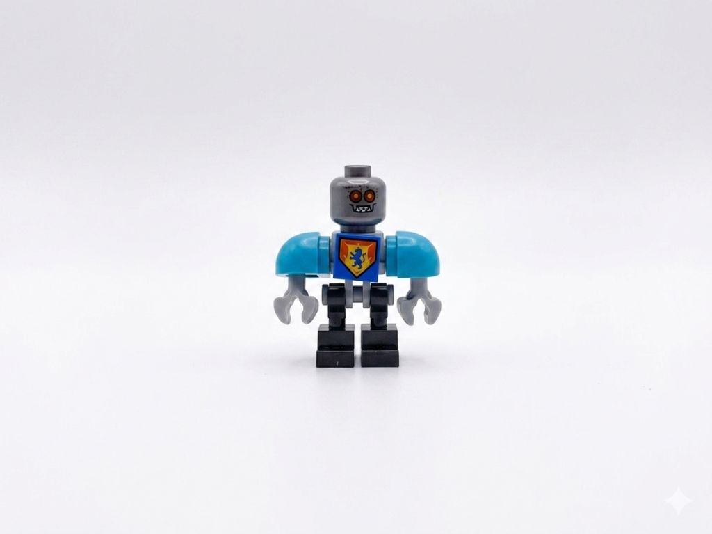 LEGO Nexo Knights Minifigure - King's Bot w/ Sword - фото фото фото 0