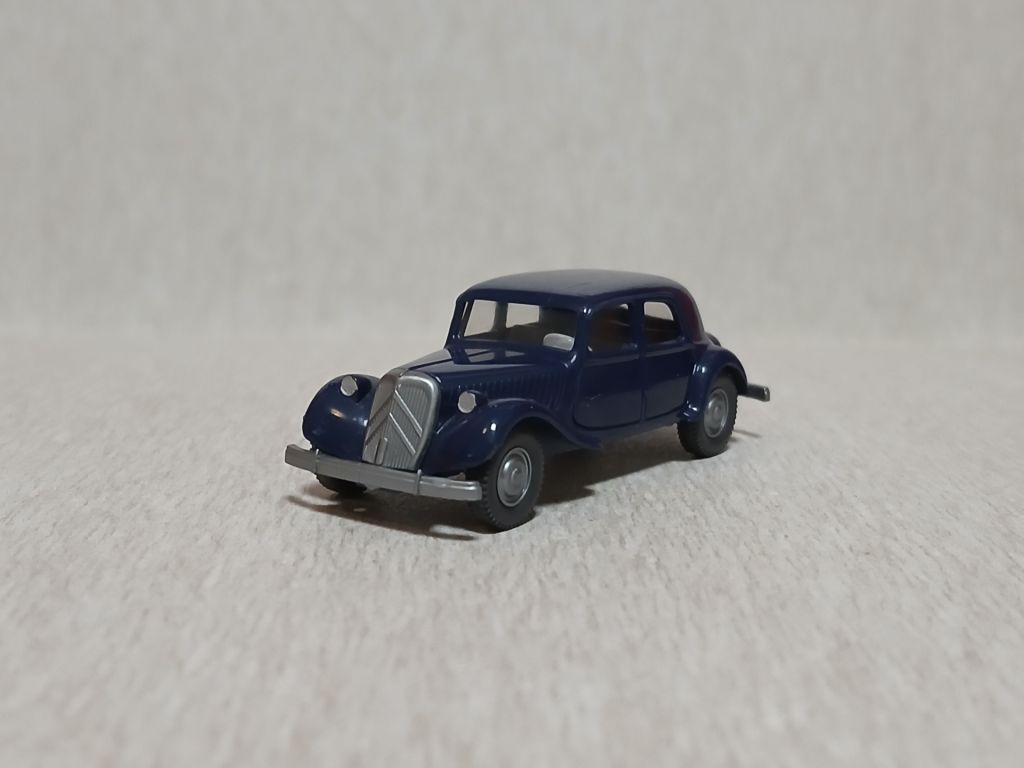 Автомобіль CITROEN 15 SIX. WIKING 1:87 H0  (11721.50/3). - фото фото фото 0