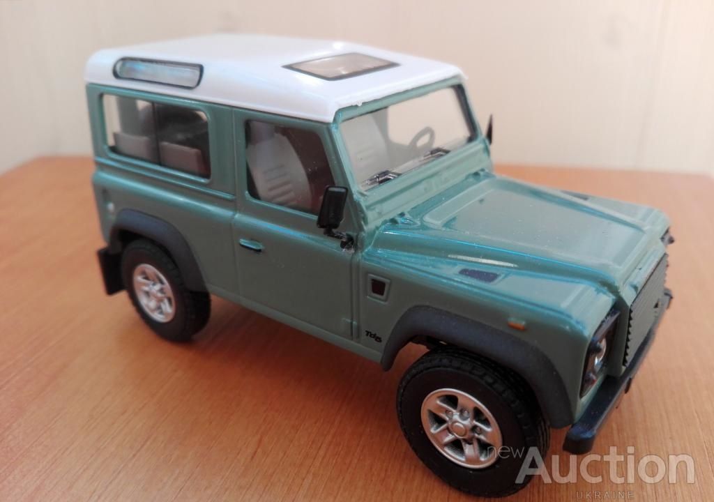 1/43 LAND ROVER DEFENDER 90 Light Green. CARARAMA. - фото фото фото 1