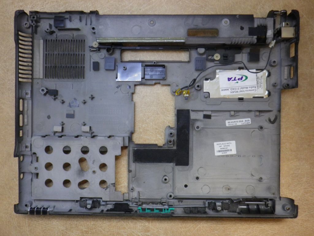 Б/У Корпус низ без сервісної кришки на HP EliteBook 6930P - фото фото фото 1