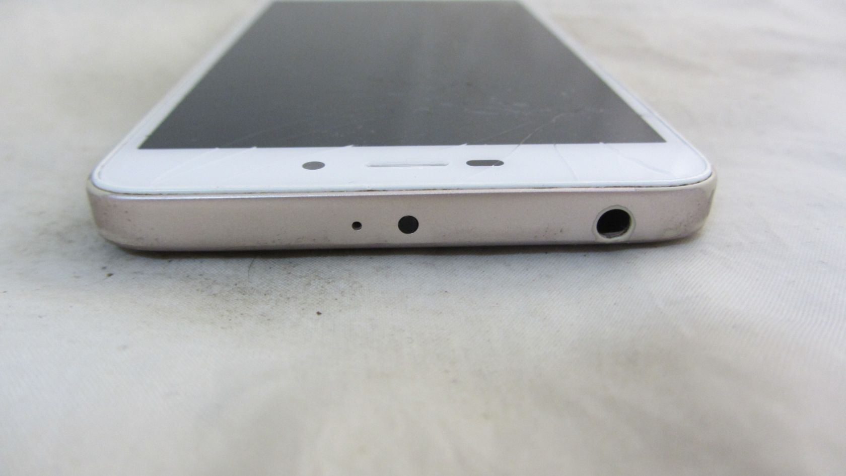 Xiaomi Redmi 4A 2/32GB Gold - фото фото фото 3