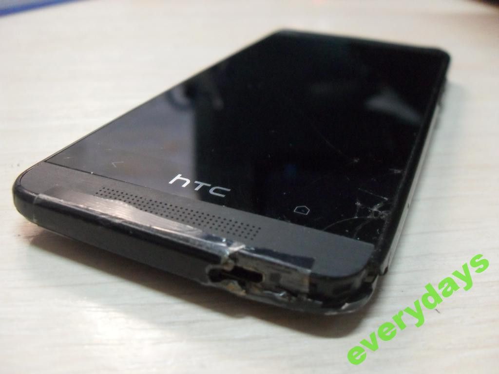 HTC One mini #1051 на запчасти - фото фото фото 4
