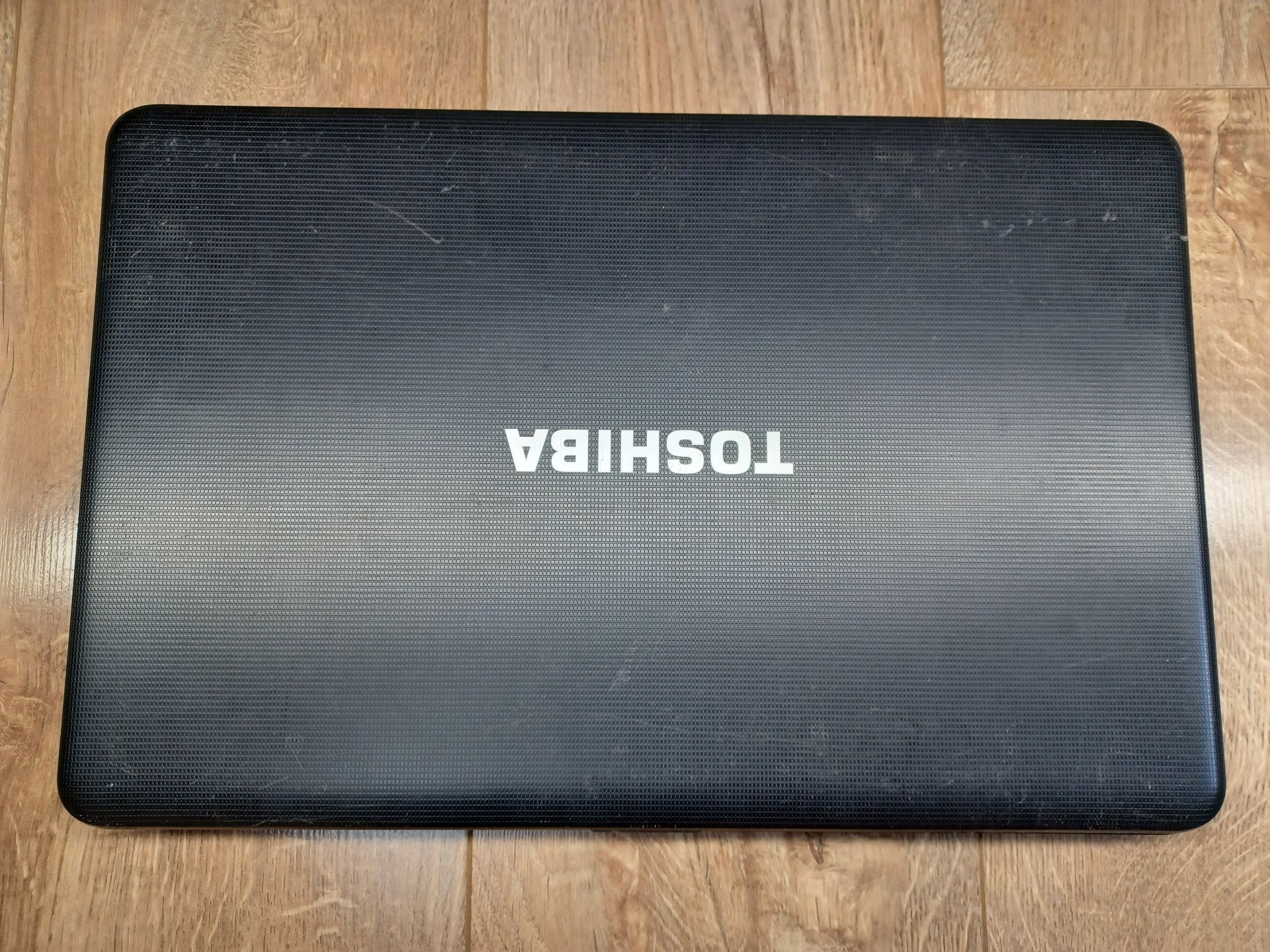 Ноутбук Toshiba Satellite C870 - фото фото фото 3