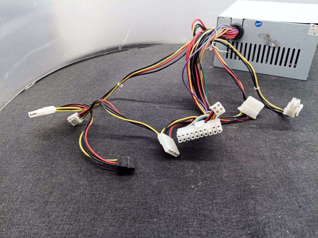 Б/У Блок живлення PROLOGIX model P4-390W 80FAN код Б309 - фото фото фото 3