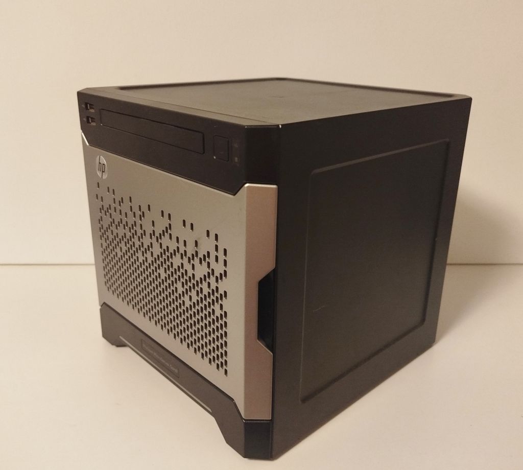 HP Proliant MicroServer Gen8, Xeon E3-1260L 4*2.4Ghz, 16 GB Memory, NO HDD - фото фото фото 1