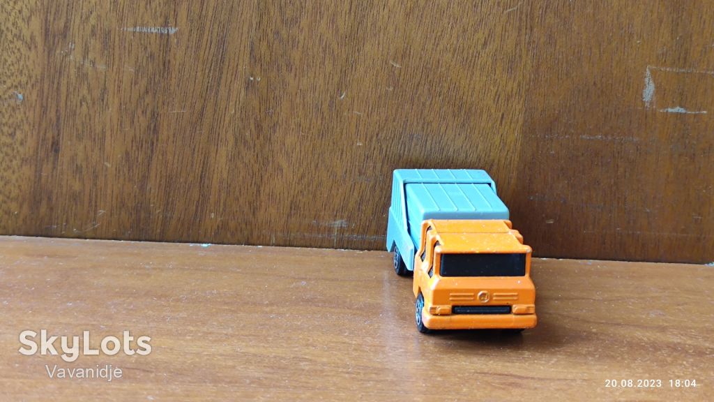 Corgi Refuse Truck made in Great Britain - фото фото фото 3