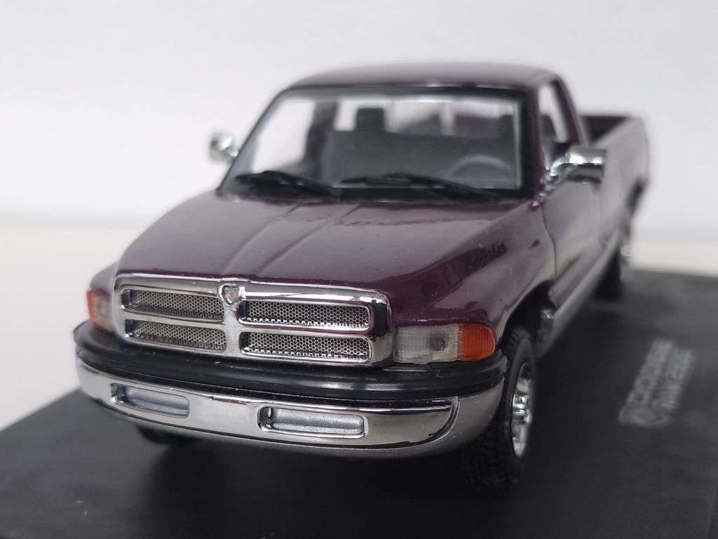 Dodge RAM 2500. UH Universal Hobbies  -3893- - фото фото фото 1