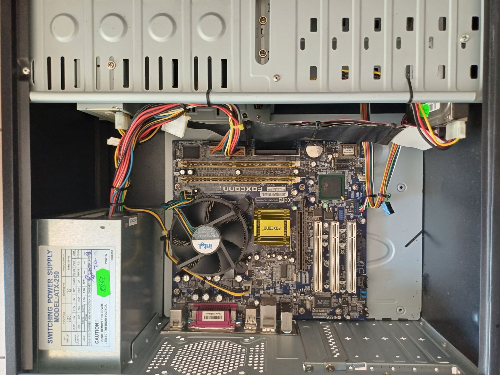 Системный блок Intel Celeron 2.8 GHz 1Gb DDR 40 HDD - фото фото фото 3