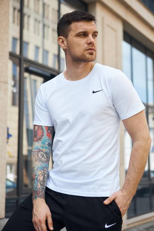 Футболка Nike біла - фото фото фото 3
