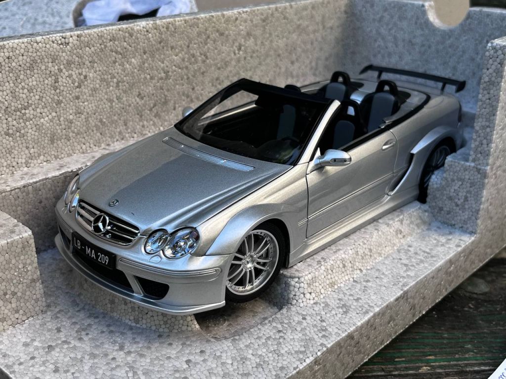 Mercedes Benz CLK-DTM AMG Cabrio by Kyosho 1:18 - фото фото фото 0