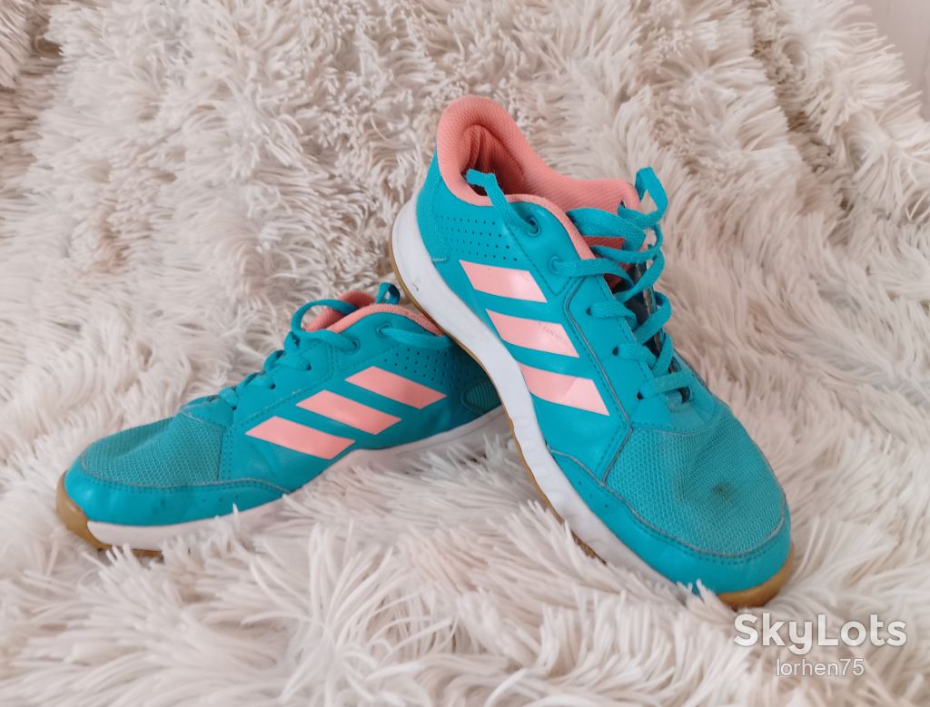 Кросівки Adidas р. 37,5. - фото фото фото 0