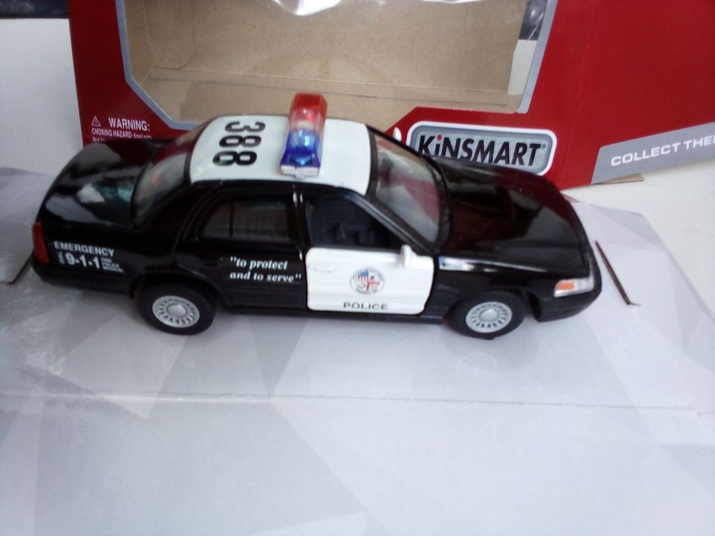 Ford Crown Victoria Police Interceptor 1:42 Kinsmart - фото фото фото 1
