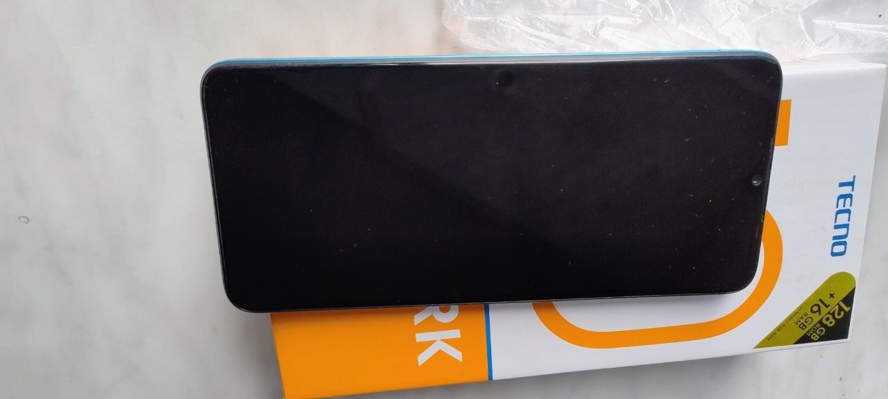 Смартфон Tecno Spark 10,  128/8Gb з 1 грн без резерва - фото фото фото 1