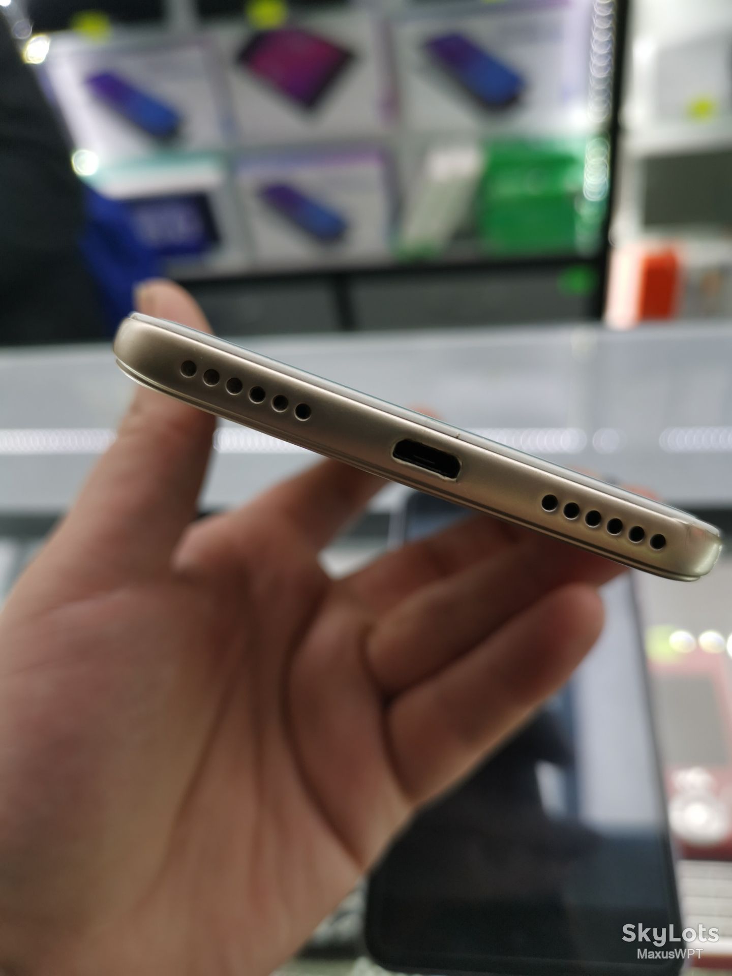 Shop xiaomi redmi Note 5A 2/16 gold - фото фото фото 2