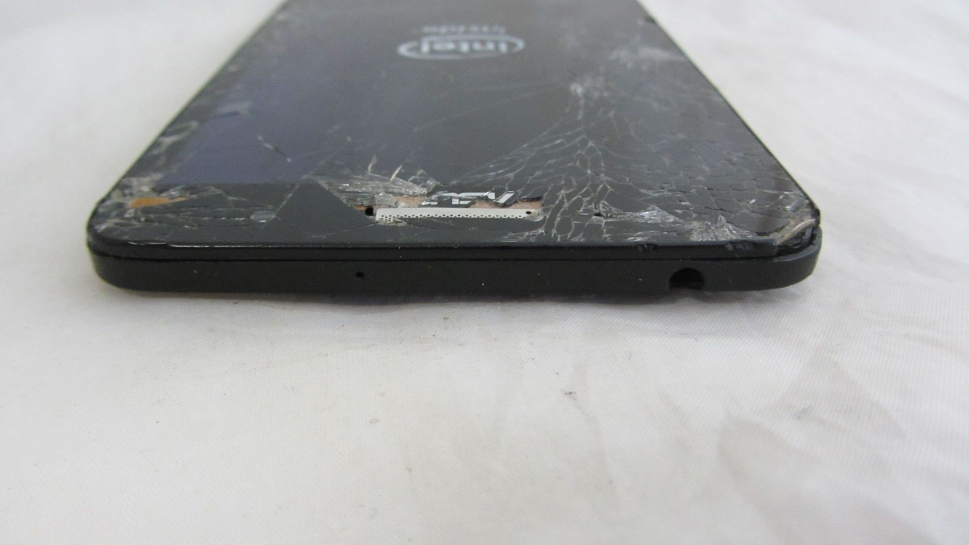 Asus ZenFone 6   (A600CG) Black - фото фото фото 2