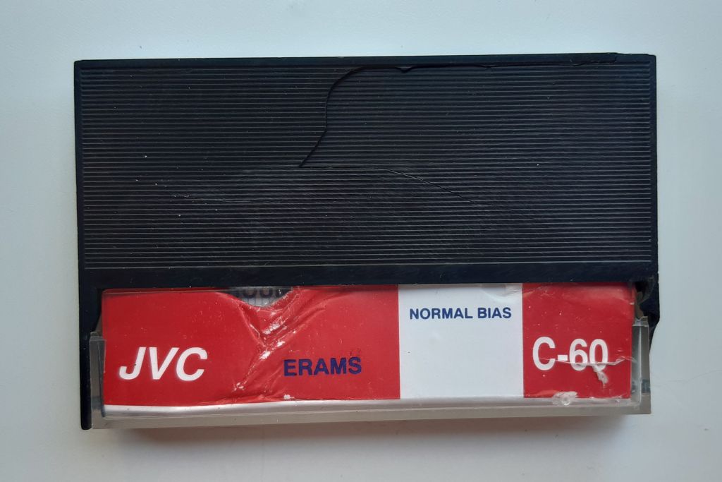 Кассета JVC ERAMS С-60. Новая. - фото фото фото 4