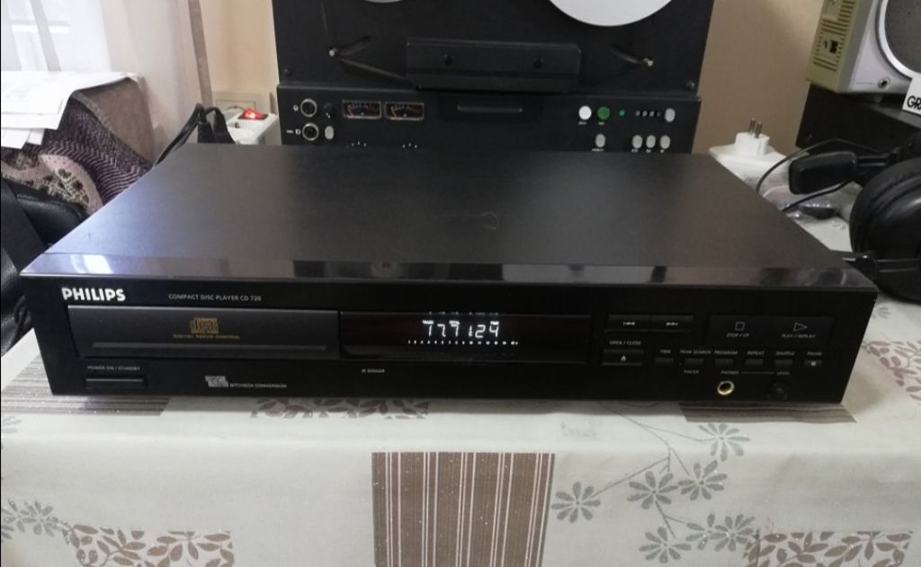 Philips CD-720 / TDA1545A - фото фото фото 0