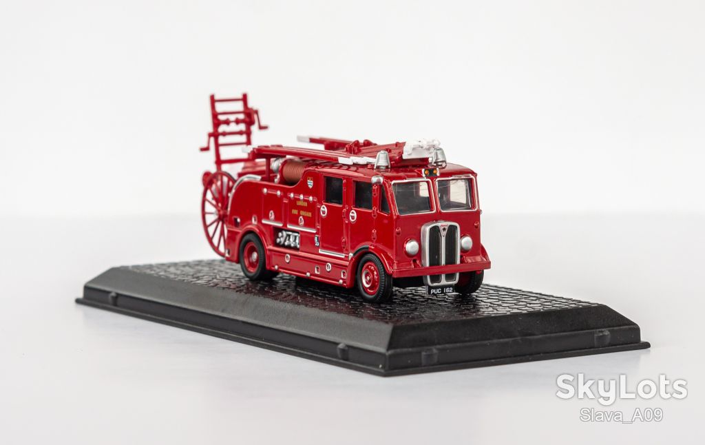 1:76 AEC Regent III Fire Engine, Atlas #4144101 - фото фото фото 5