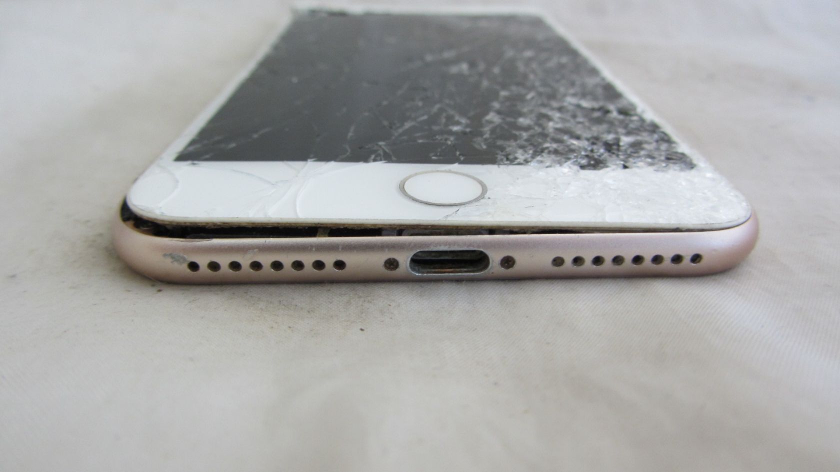Apple iPhone 8 Plus Gold - фото фото фото 1