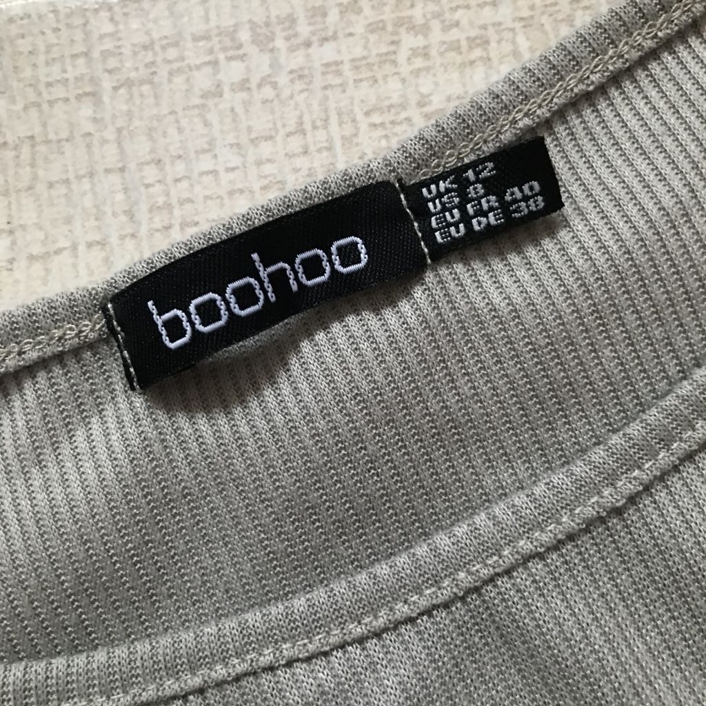 Модная футболка в рубчик, от Boohoo. М - фото фото фото 3