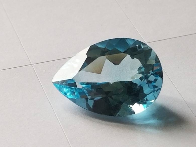Натуральный топаз   12.70ct   18x13mm - фото фото фото 5