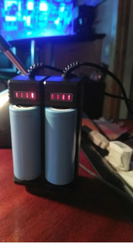 Зарядний пристрій USB для літієвих акумуляторів. - фото фото фото 9