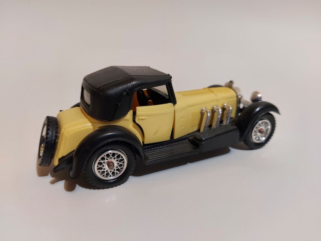 Norev 1:43  (plastic) Mercedes SSK  (1928) - фото фото фото 3