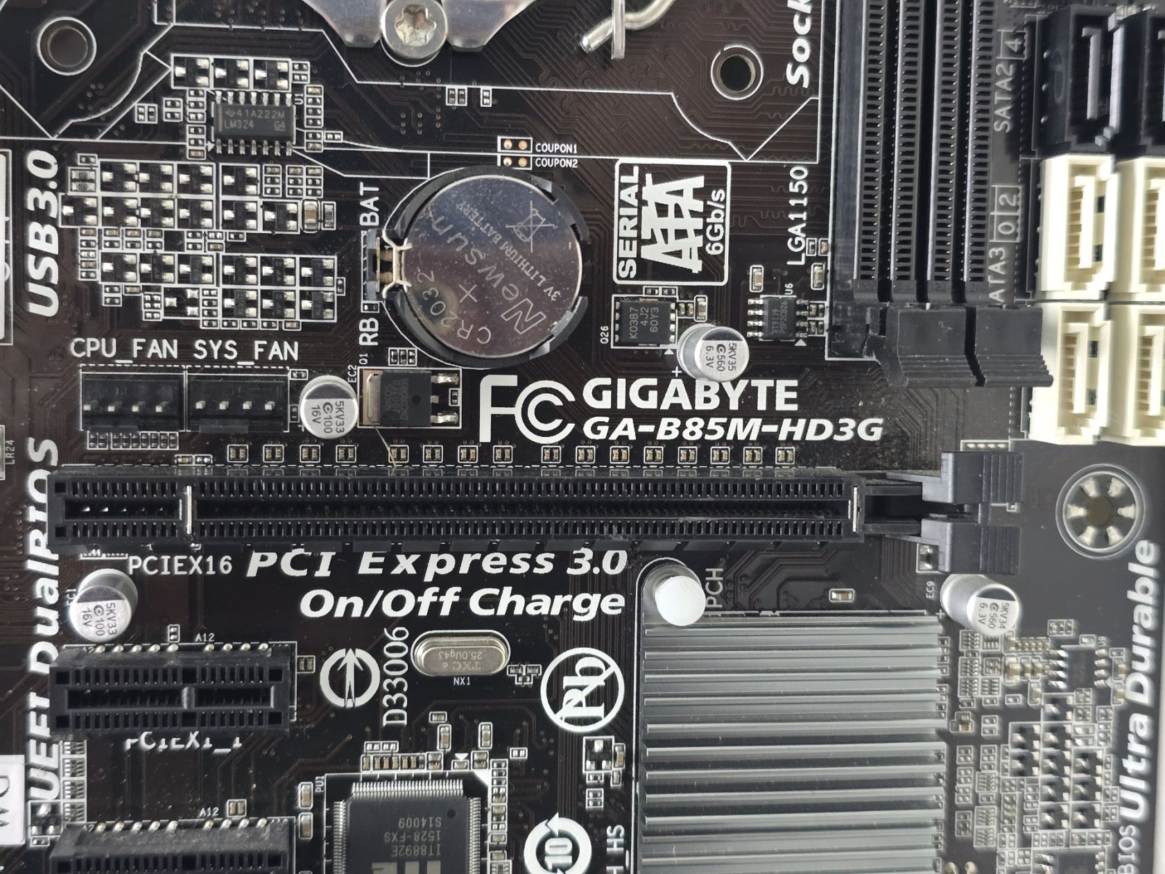 Материнська плата Gigabyte GA-B85M-HD3G     (Socket 1150,HDMI,DDR3,б/в) - фото фото фото 2