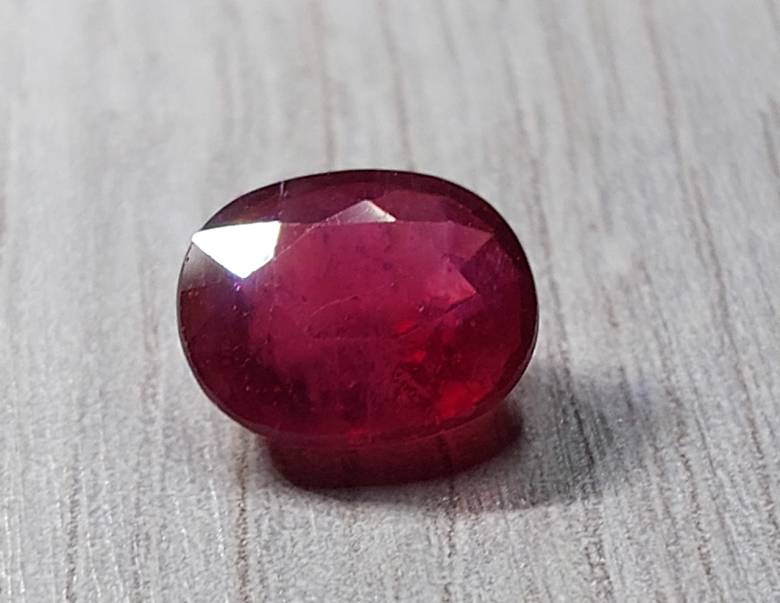 Рубин  4.28 Ct.  10.1 x 8.3 x 5 mm - фото фото фото 3