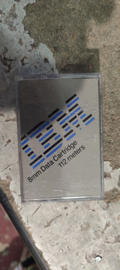 Кассета IBM 8mm Data Cartridge 112 meters № 241406113 - фото фото фото 2