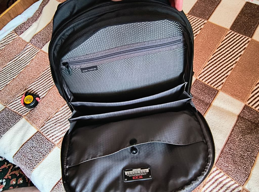 Рюкзак Tumi 541C Black Nylon Laptop Backpack - фото фото фото 6