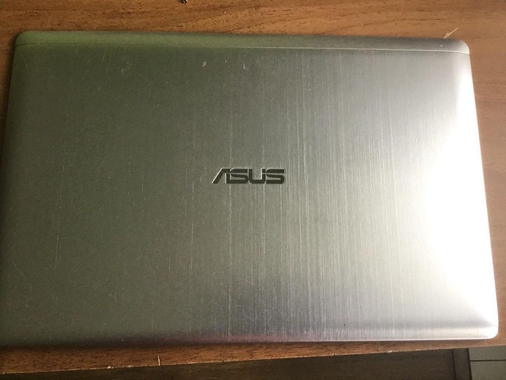 Крышка матрицы  от Asus S200E - фото фото фото 1
