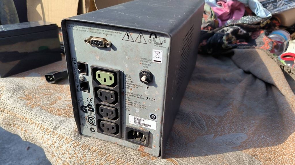 Бесперебійник ДБЖ APC SMART-UPS 620 SC620i - фото фото фото 3