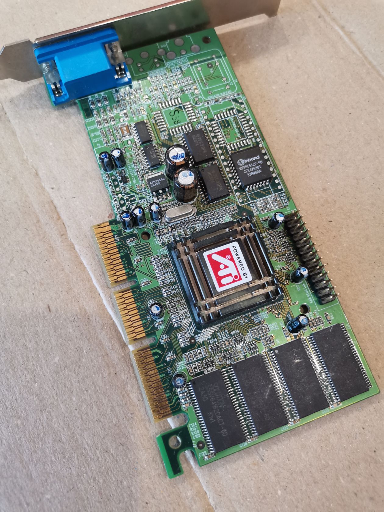 Видеокарта ATI Rage 128 Ultra 32mb SDR AGP 4x - фото фото фото 4