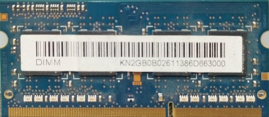 Модуль пам'яті SODIMM HYNIX 2GB 1Rx8 PC3-10600S-9-10-B1 - фото фото фото 1