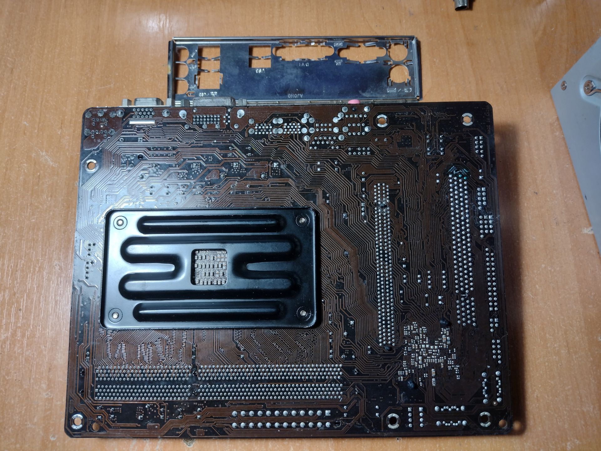 Материнская плата ASRock A55M-DGS Socket FM1    ( sFM1, DDR3, AMD A55, PCI-Ex16 ) - фото фото фото 1