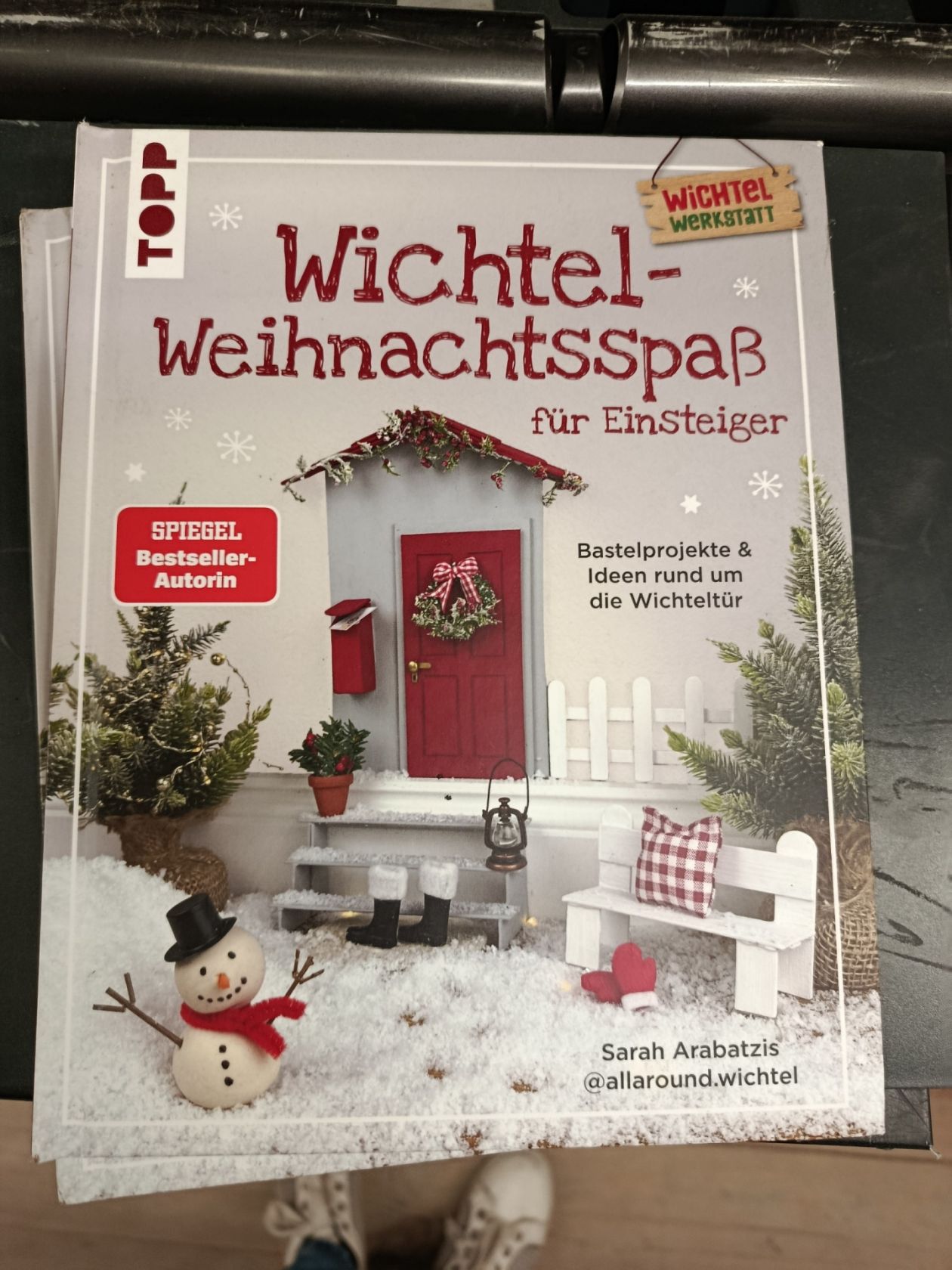 Книга "Wichtel-Weihnachtsspaß für Einsteiger"    (Sarah Arabatzis) - фото фото фото 0