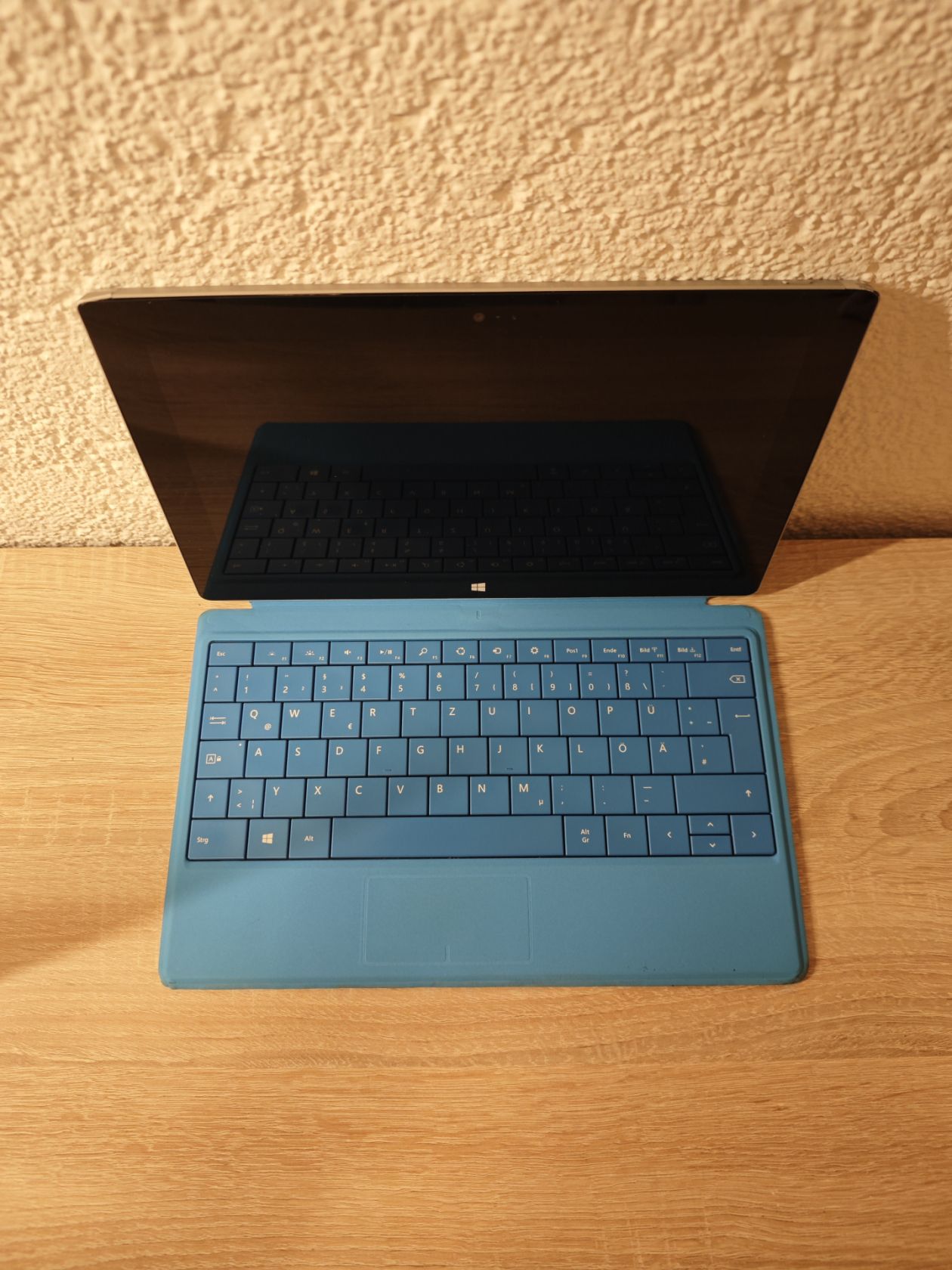 Нетбук Microsoft Surface 32Gb - фото фото фото 0