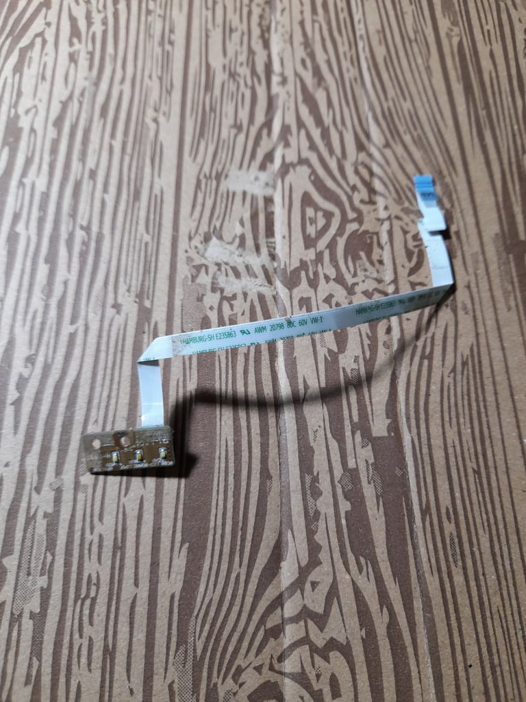 Lenovo B570e шлейф светодиодов - фото фото фото 0