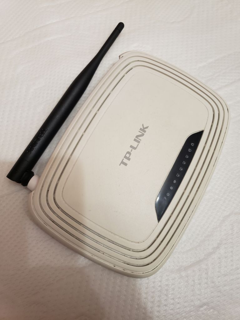 Роутер TP-LINK   mobel  TL- WR740N - фото фото фото 3