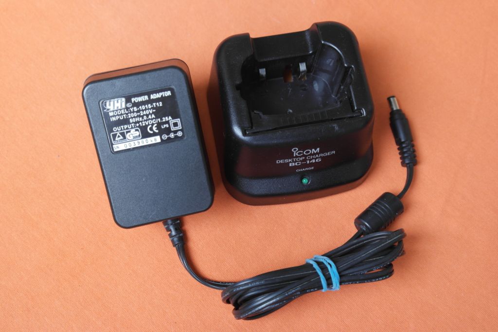 Зарядное устройство Icom BC-146 для Icom IC F11/F21 - фото фото фото 0