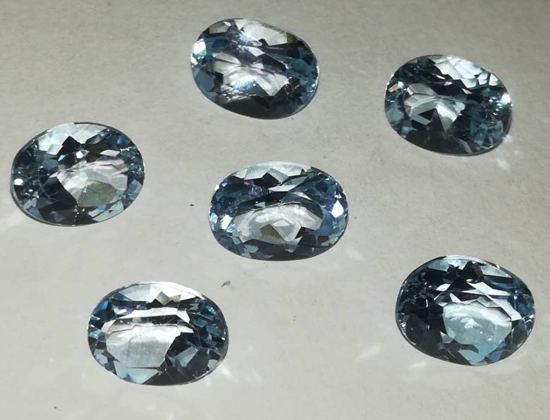Натуральный топаз голубой 8x6mm - фото фото фото 5