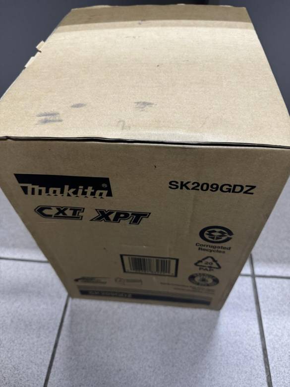 Лазерный невелир Makita SK209GDZ НОВЫЙ!!! - фото фото фото 3