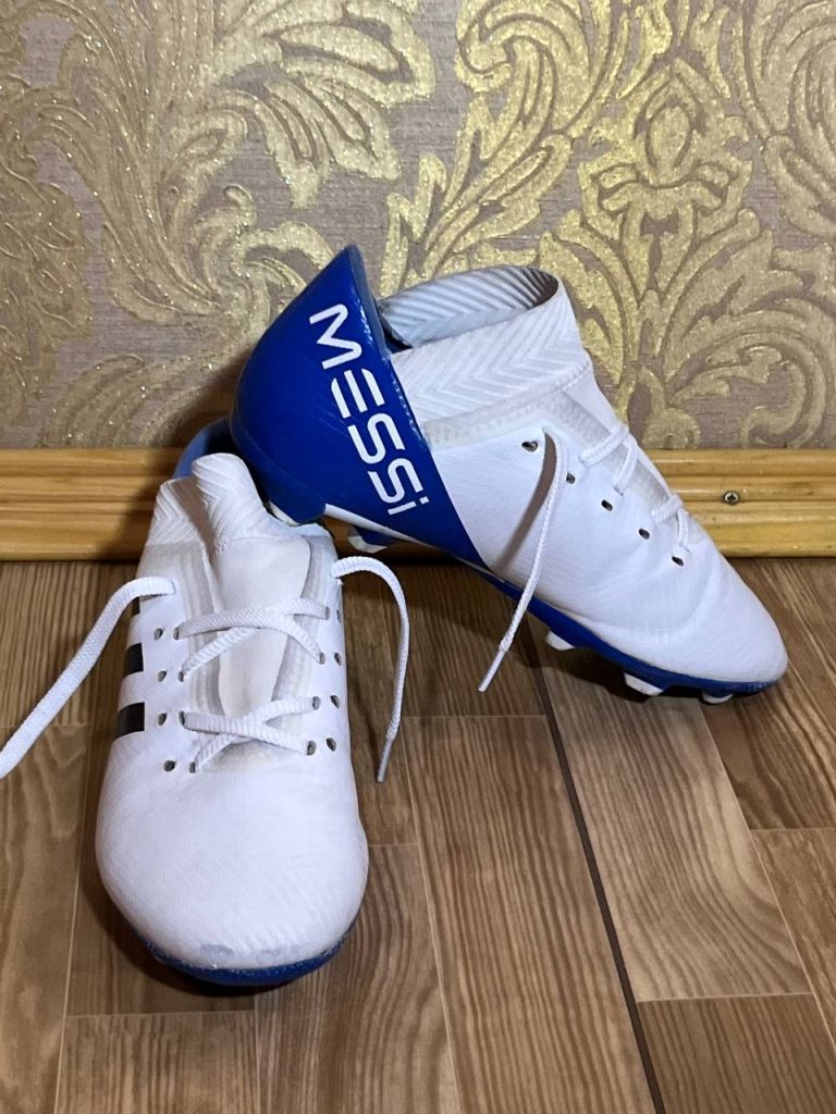 Бутси Adidas Messi.Розмір 34. Устілка 21 см. - фото фото фото 2