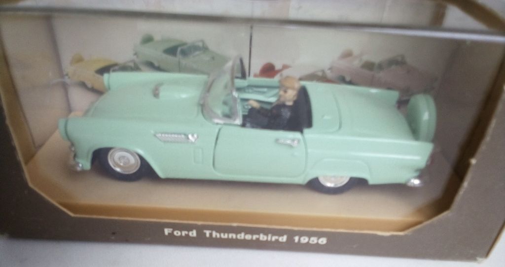 Rio R4 Ford Thunderbird 1956 1/43 - фото фото фото 1