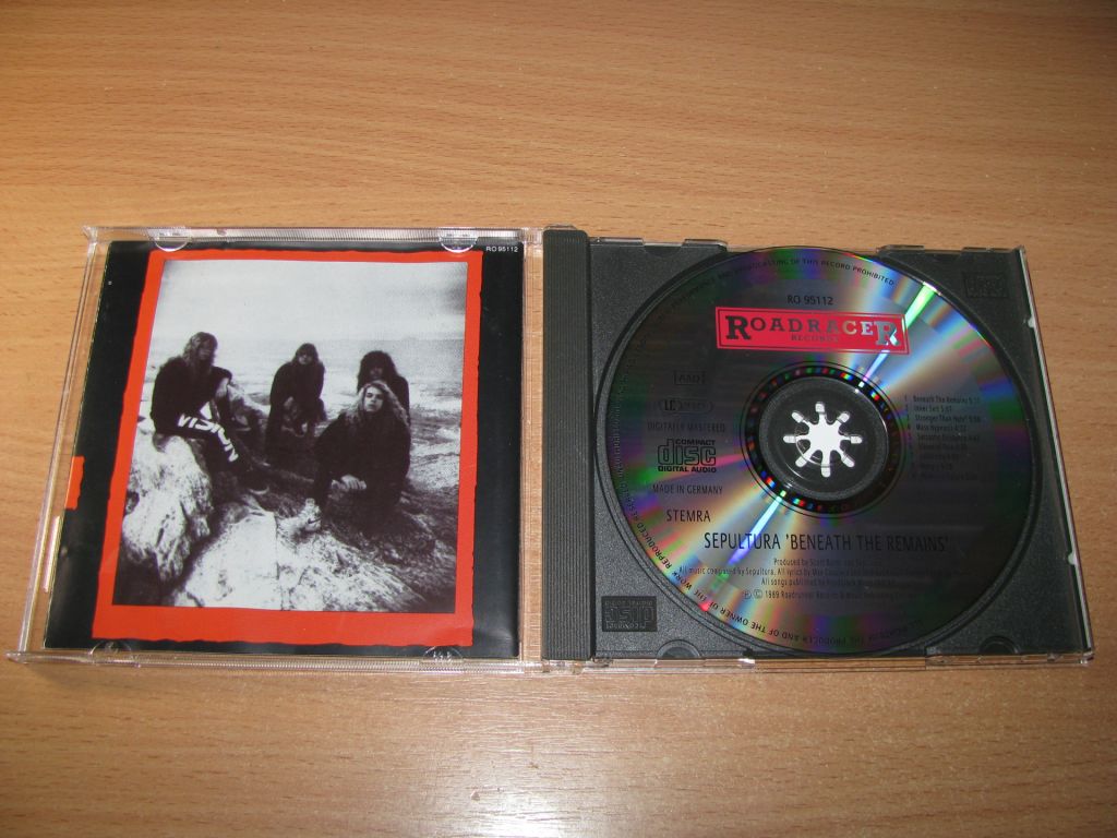 SEPULTURA - Beneath The Remains  (1989 Roadracer Germany) - фото фото фото 1
