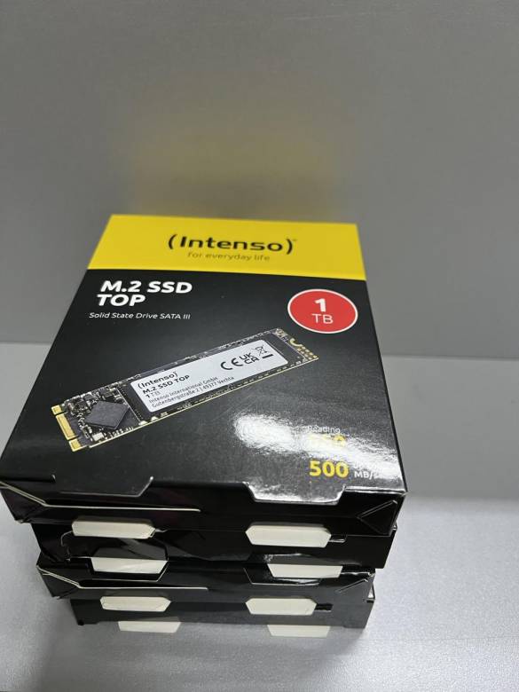 SSD накопитель Intenso TOP 1TB M.2 SATAIII TLC (3832460) Новый! - фото фото фото 1