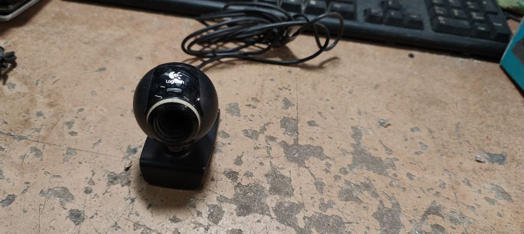 Web камера Logitech QuickCam E3500 V-UCU56 № 231502 - фото фото фото 0